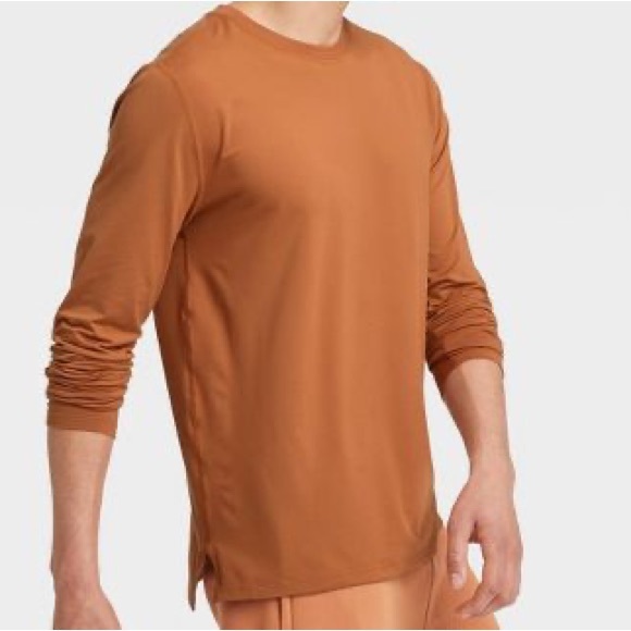 NEW PLUS SIZE All In Motion Shirt - Picture 3 of 4